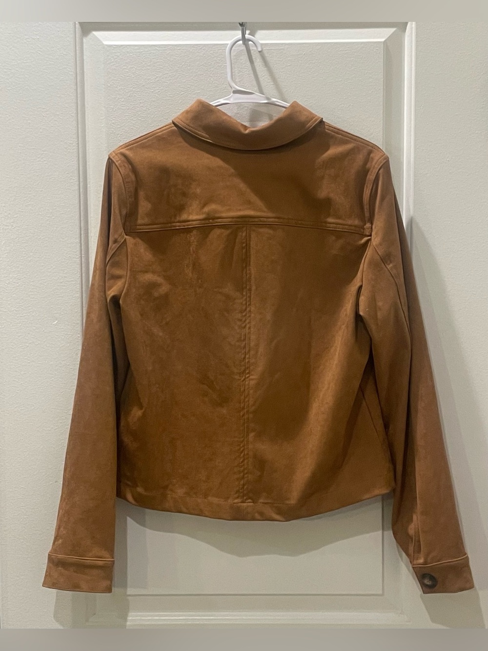 NEW…KUT from the Kloth Faux Suede Trucker Jacket - Picture 4 of 4